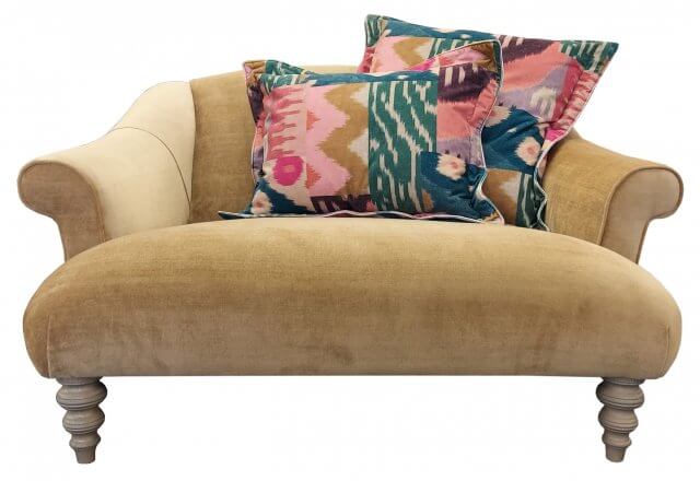 JACARANDA HERITAGE Snuggler